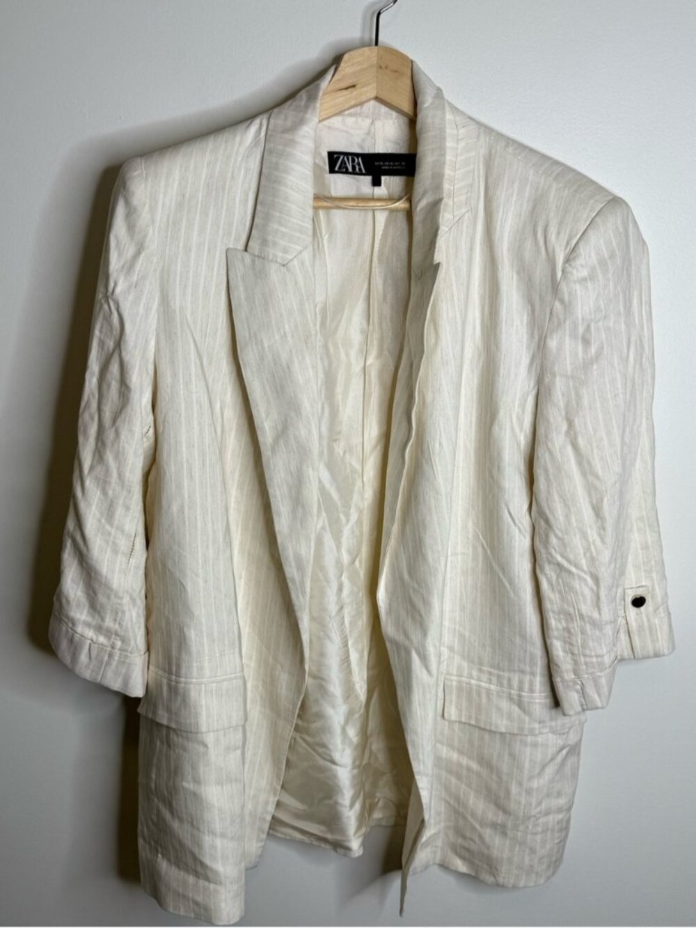 Zara Cream Pinstripe cream Blazer size XL